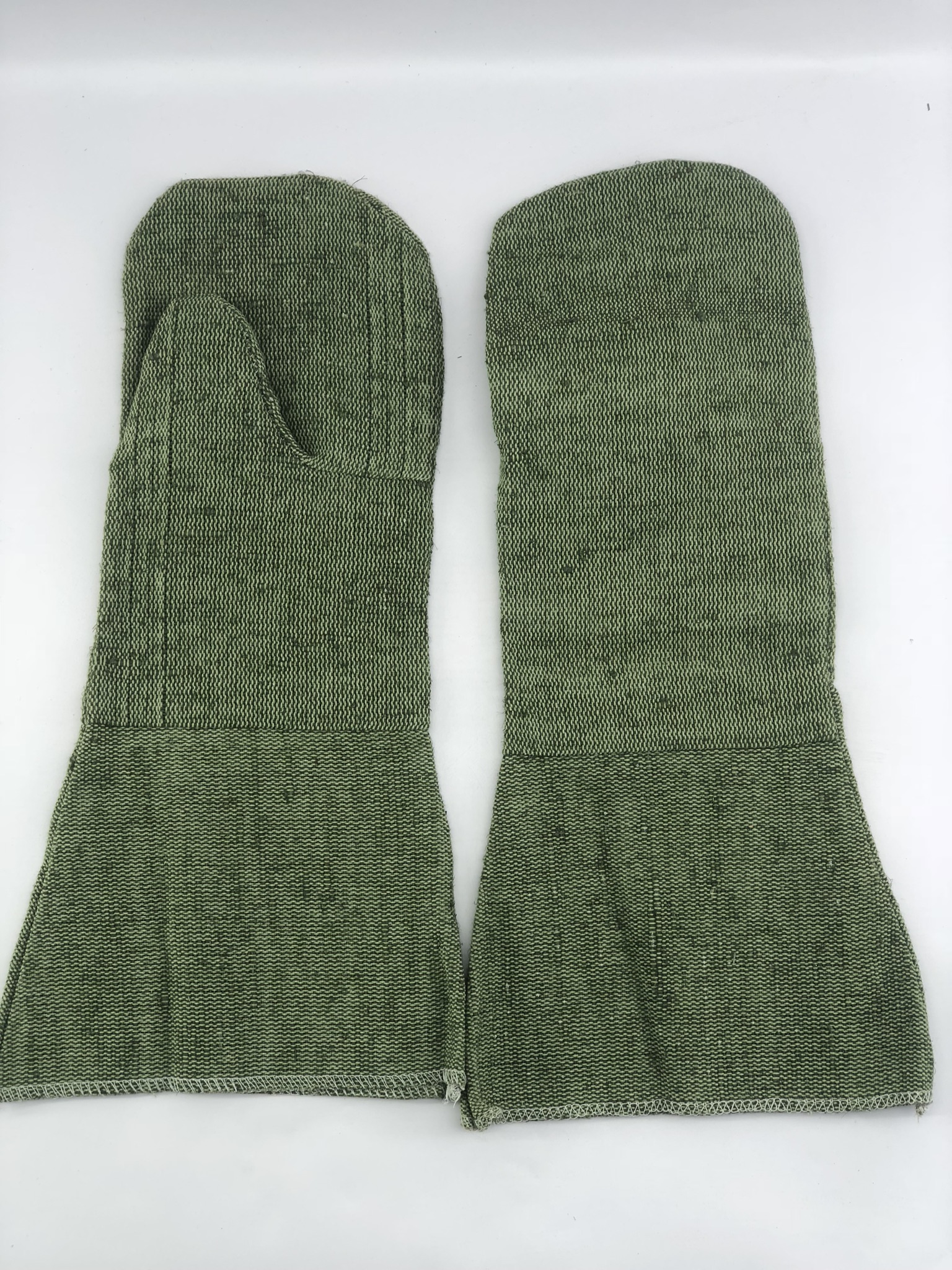 Жасанды кеуделері бар порно видеолар